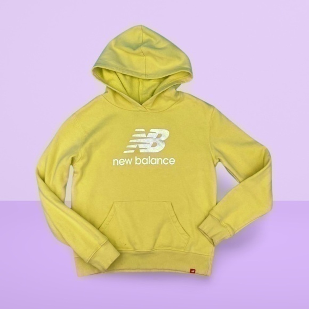New Balance Graphic Hoodie